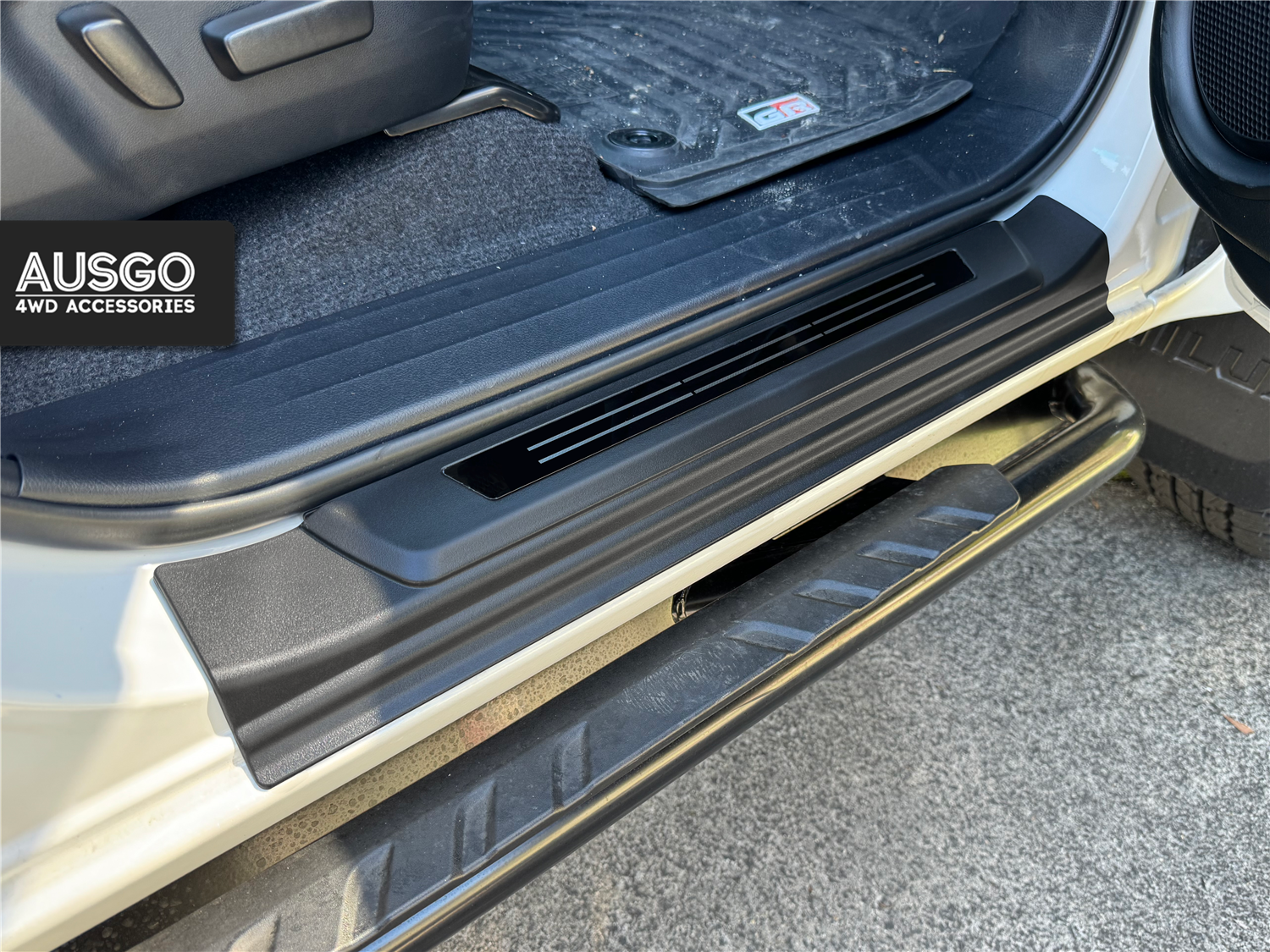 Toyota Hilux Dual Cab 2015-2025 Door Sill Protector