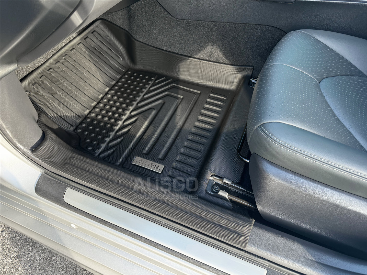Car Floor Mats for Toyota Camry Hybrid 2017-2024