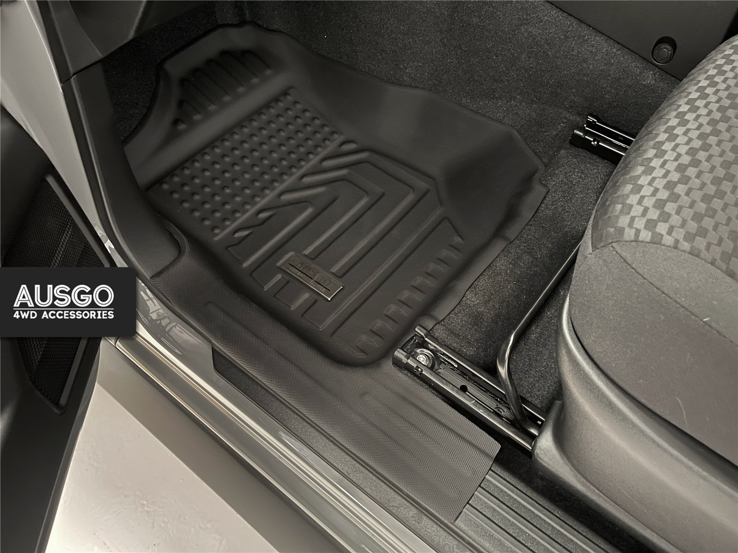 Suzuki Jimny 3-Door 2018-Onwards Car Floor Mats