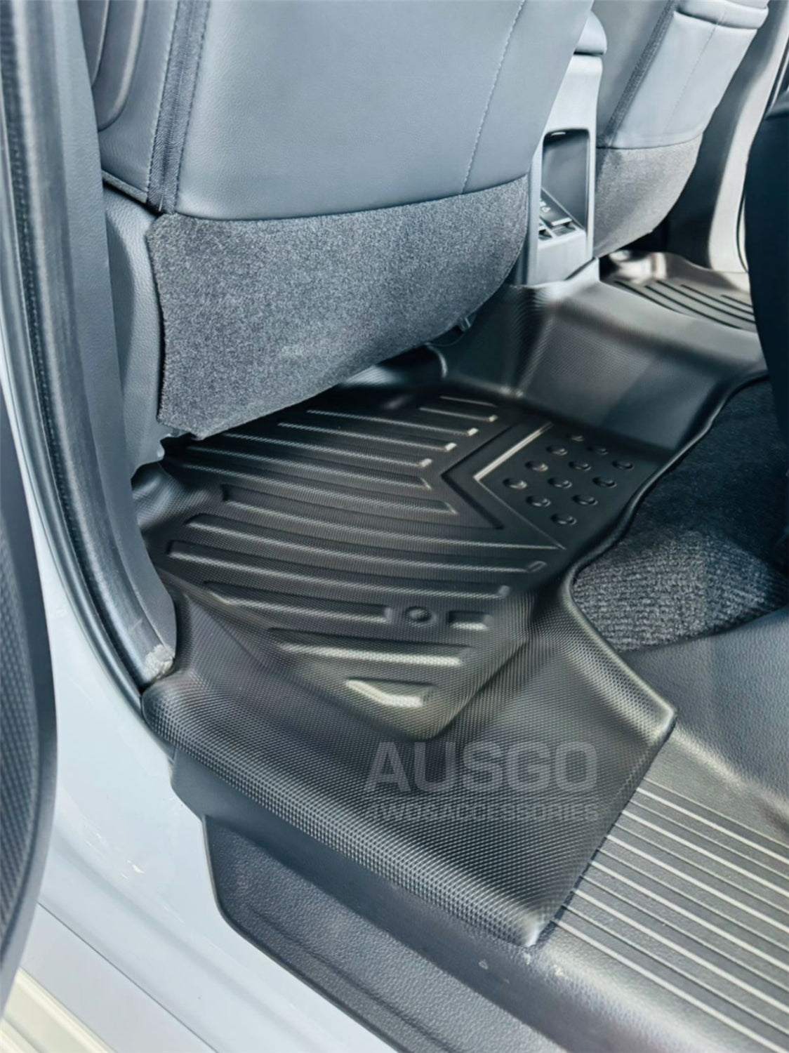 5D Car Floor Mats for Mitsubishi Pajero Sport 2015-Onwards