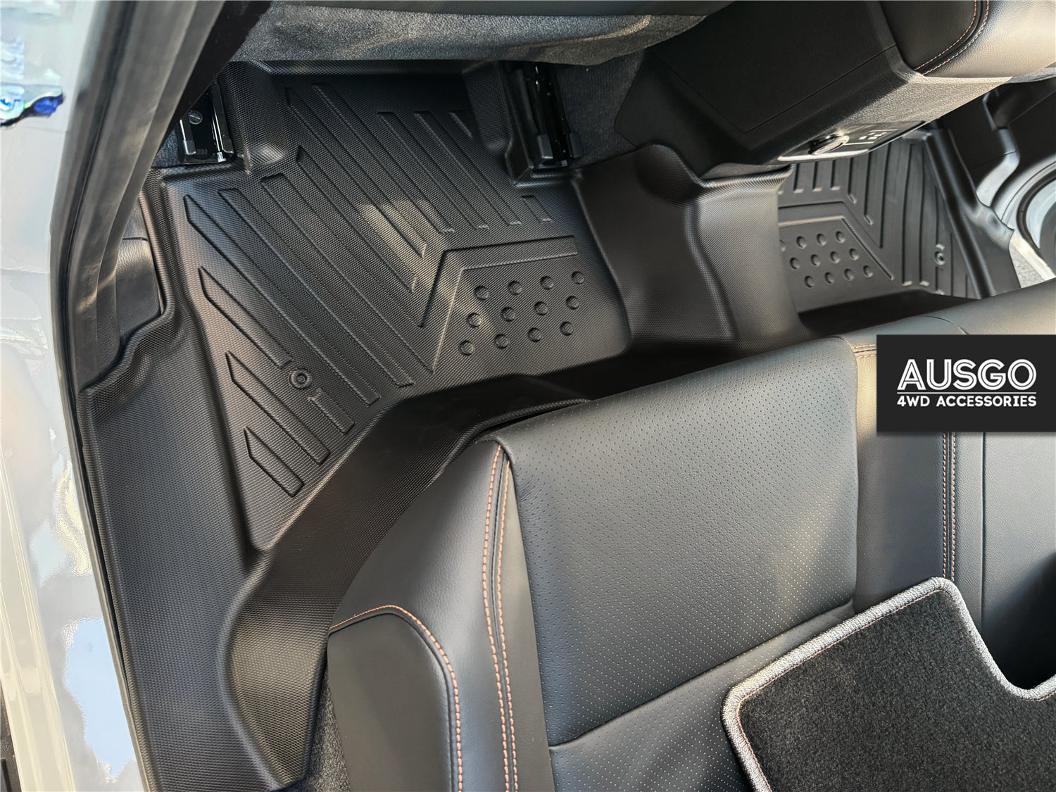 Mitsubishi Triton MV Series 2024+ Car Floor Mats