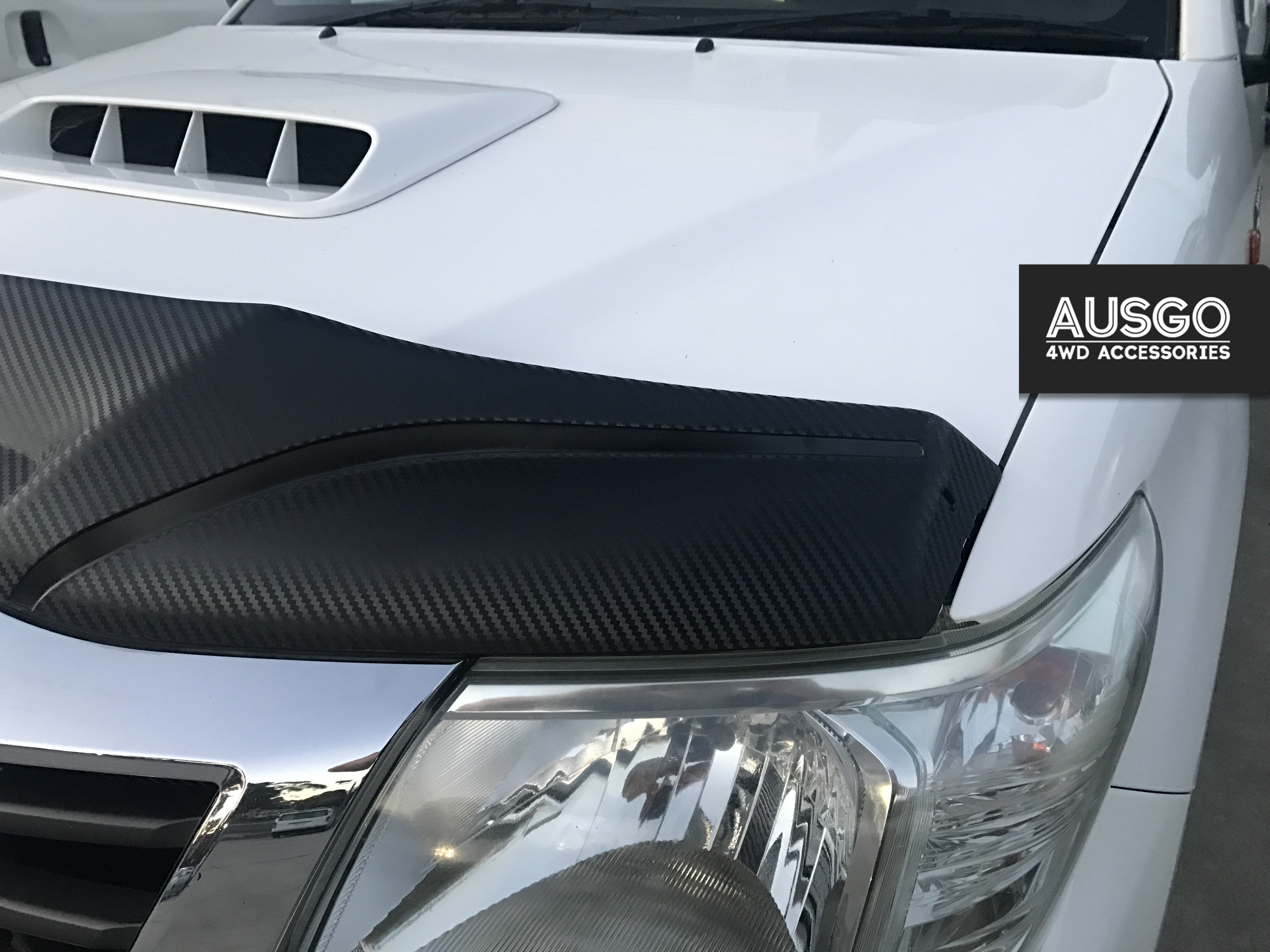 Toyota Hilux 2011-2015 Bonnet Guard