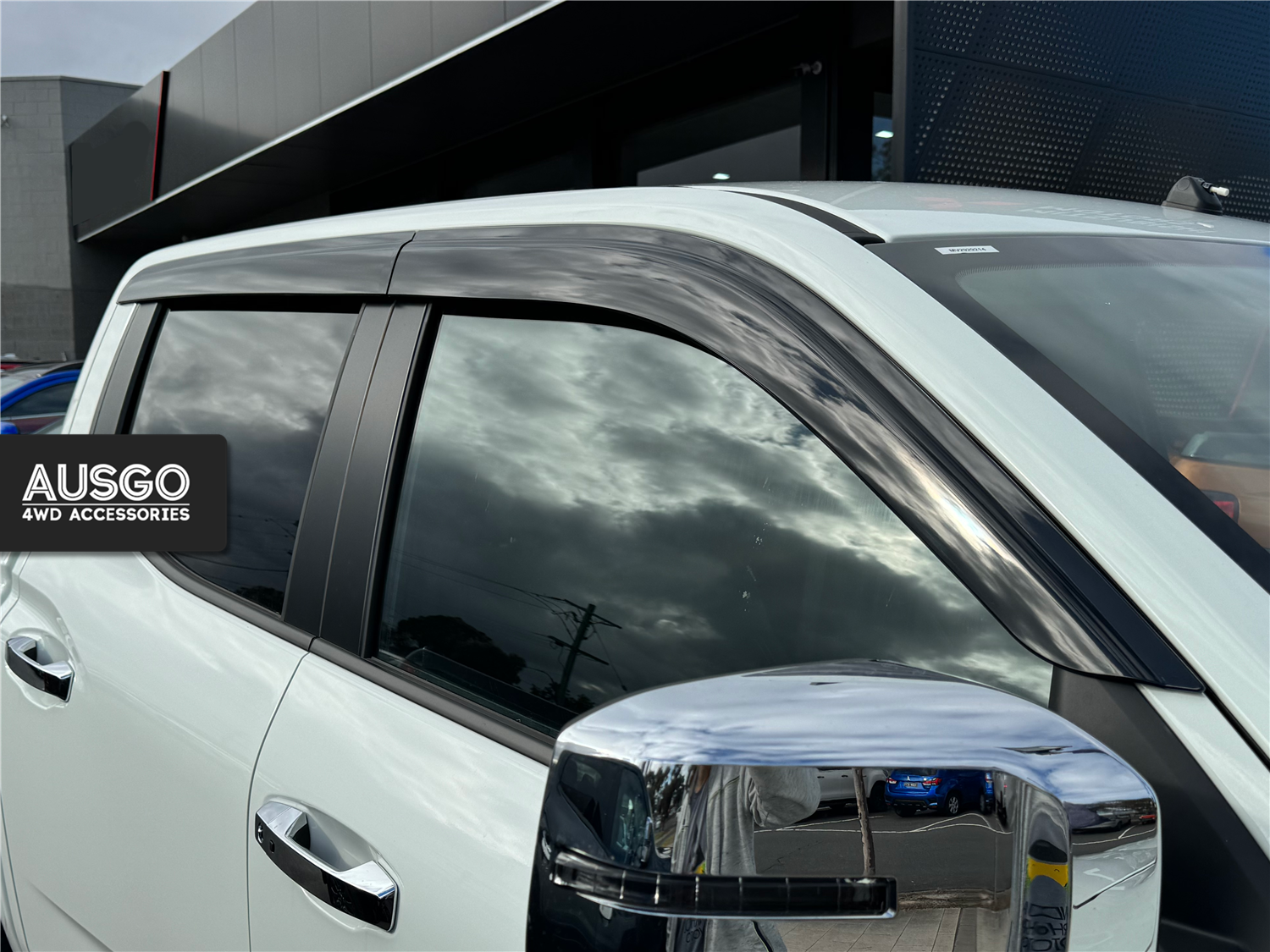 Mitsubishi Triton MV Dual Cab 2024-Onwards Injection Monsoon Weather Shields