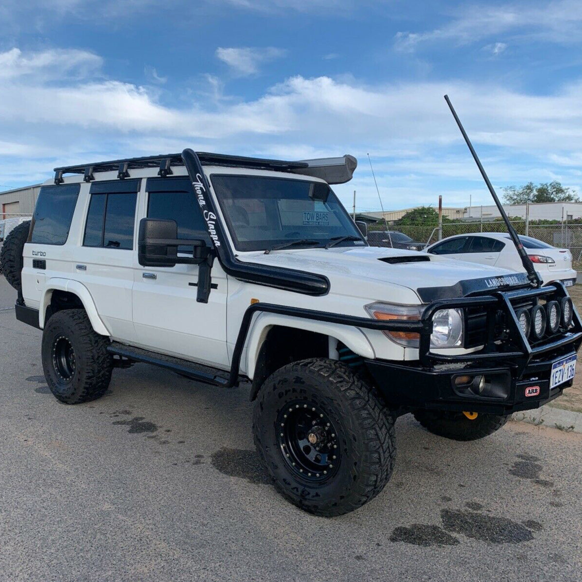 AUSGO 4X4 ACCESSORIES