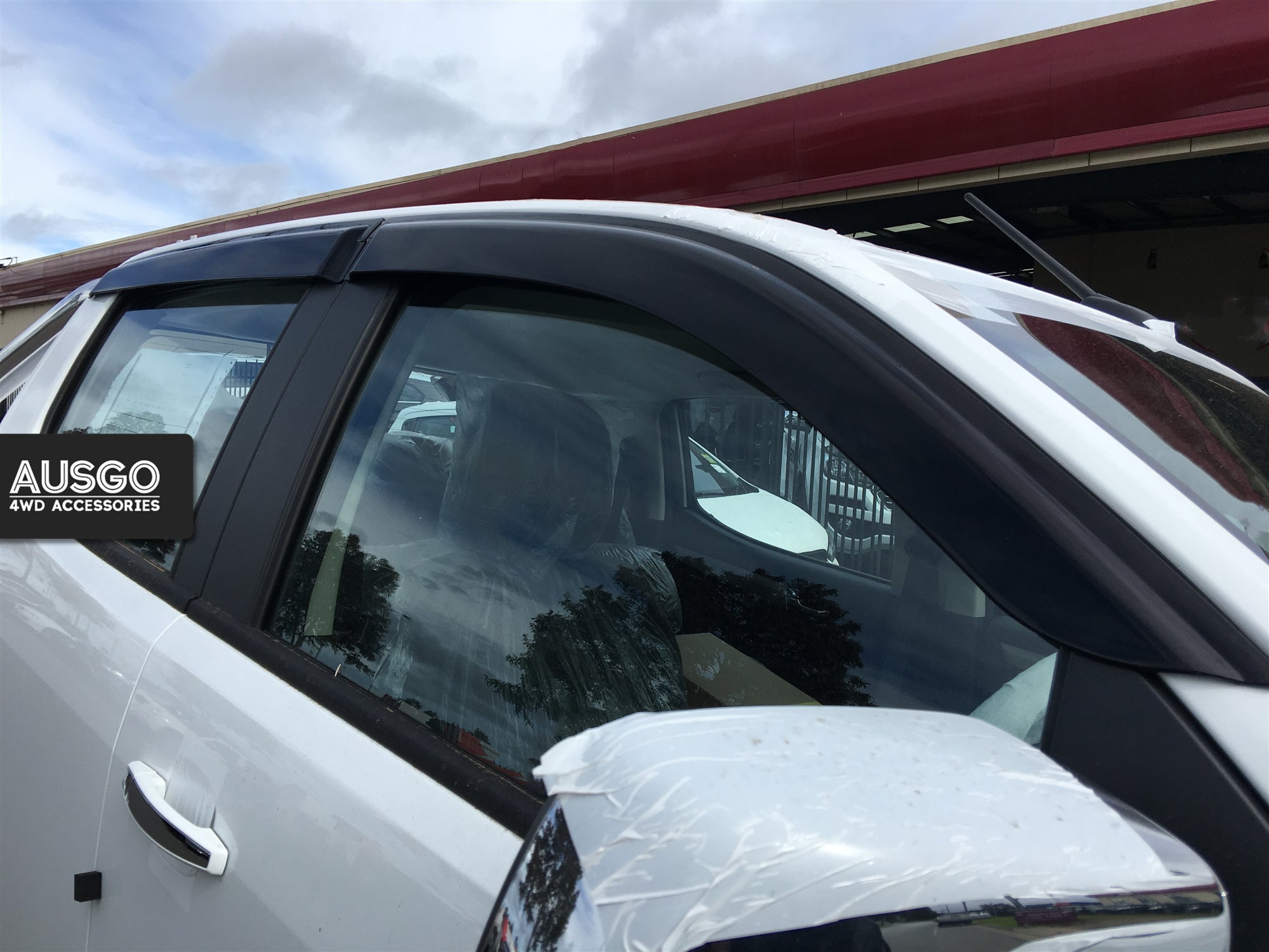 Holden Colorado Dual Cab RG Series 2012-2020 Injection Monsoon Weather Shields