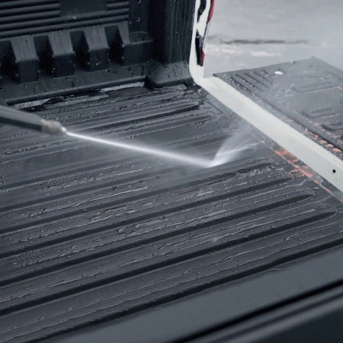 Easy to Install & Clean