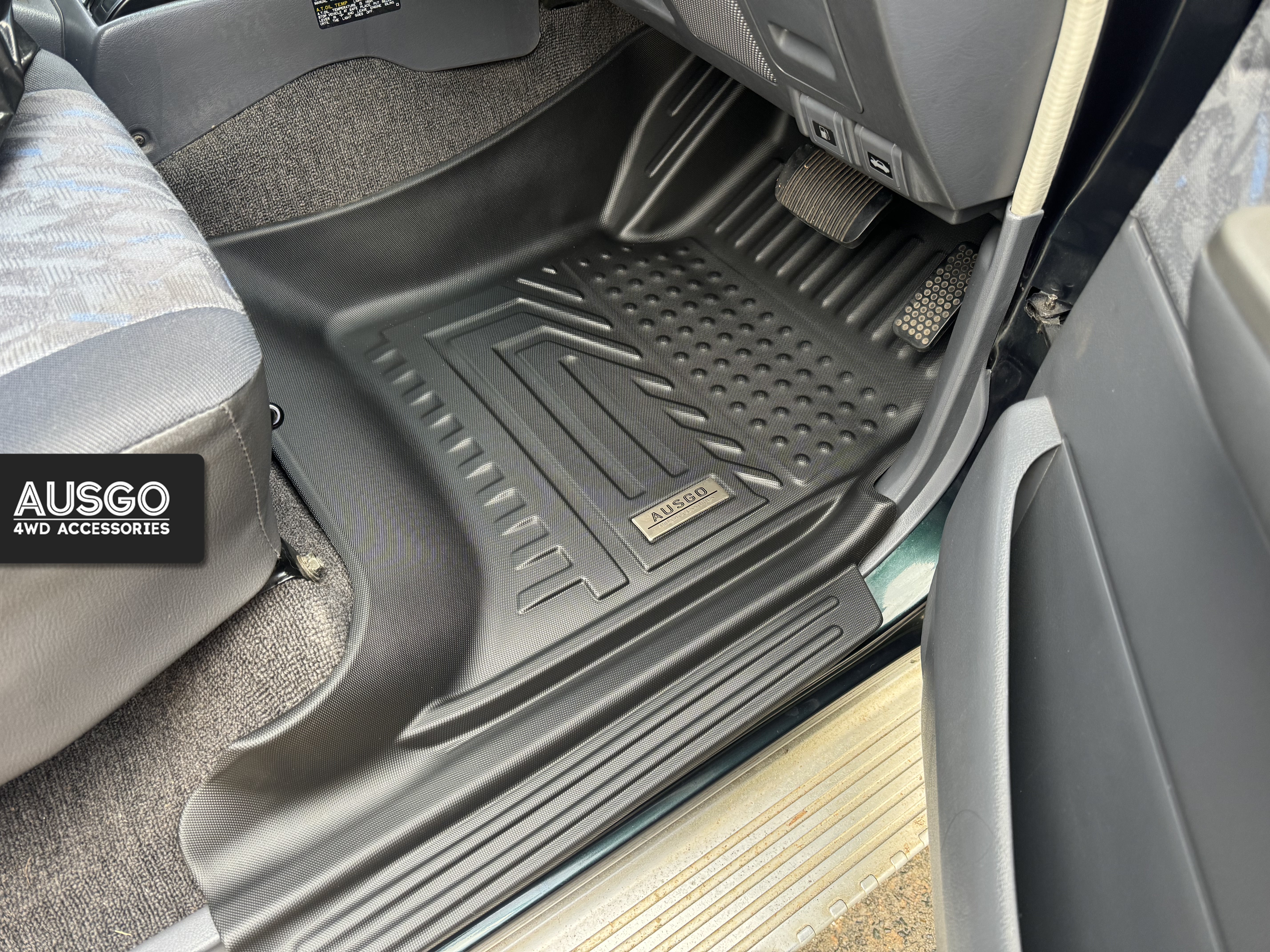 Toyota Land Cruiser 80 Series 1990-1998 Car Floor Mats