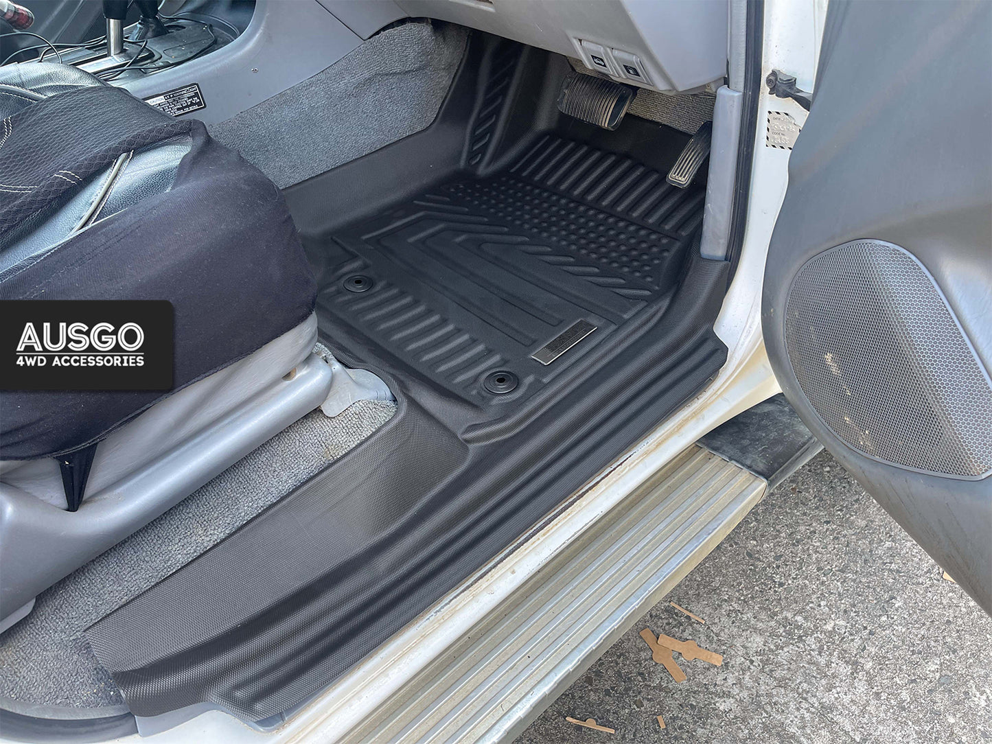 Toyota Land Cruiser 100 / 105 Series 1998-2007 Car Floor Mats