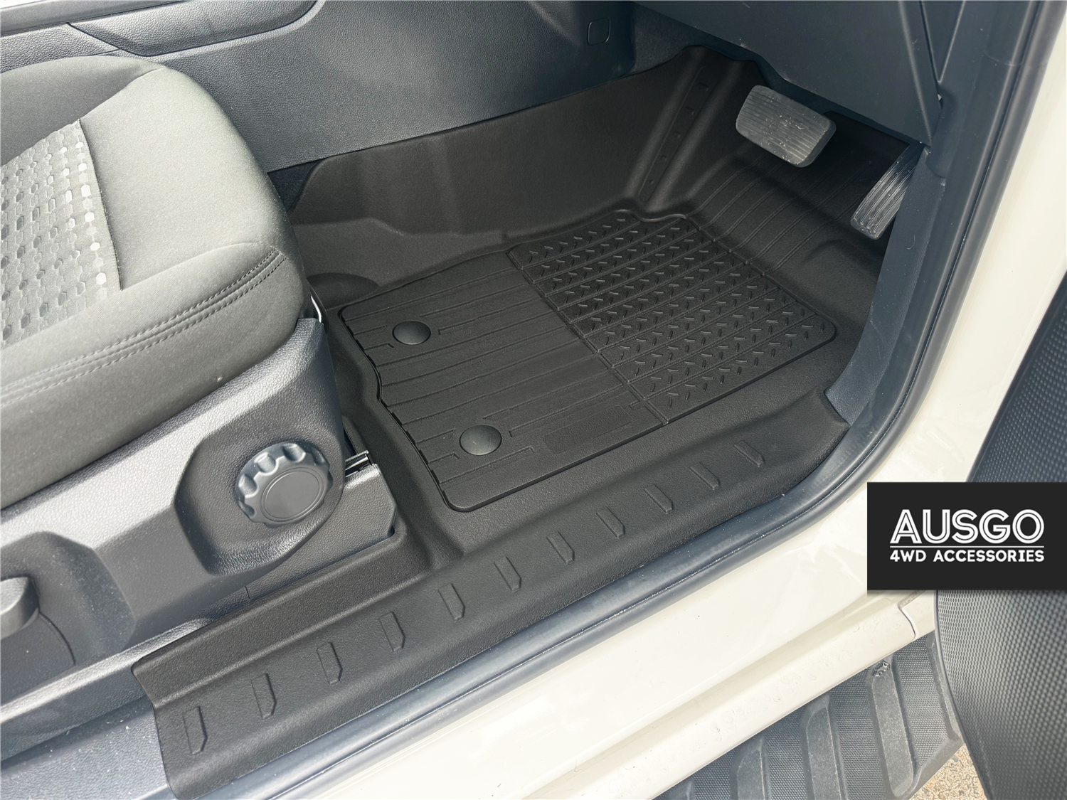 Ford Everest Next-Gen 2022-2025 Injection Car Floor Mats