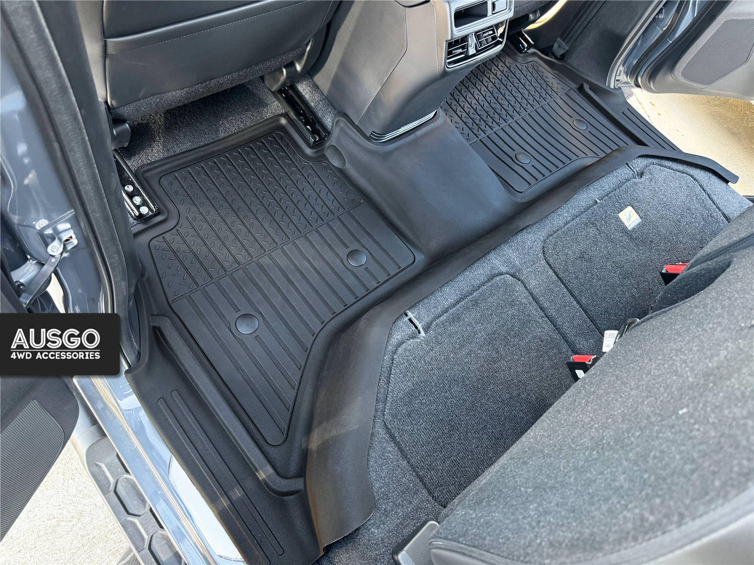 ISUZU D-MAX 2020-2025 Injection Car Floor Mats