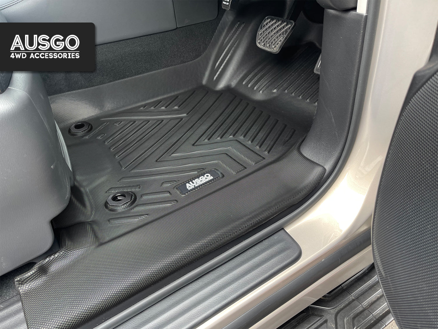 Car Floor Mats for Nissan Patrol Y62 2012-Onwards