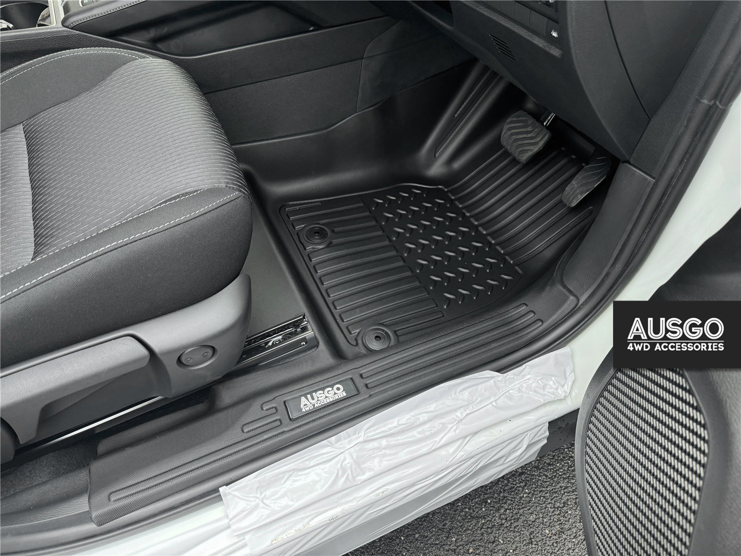 Mitsubishi Outlander 7 Seater Petrol 2021+ Car Floor Mats