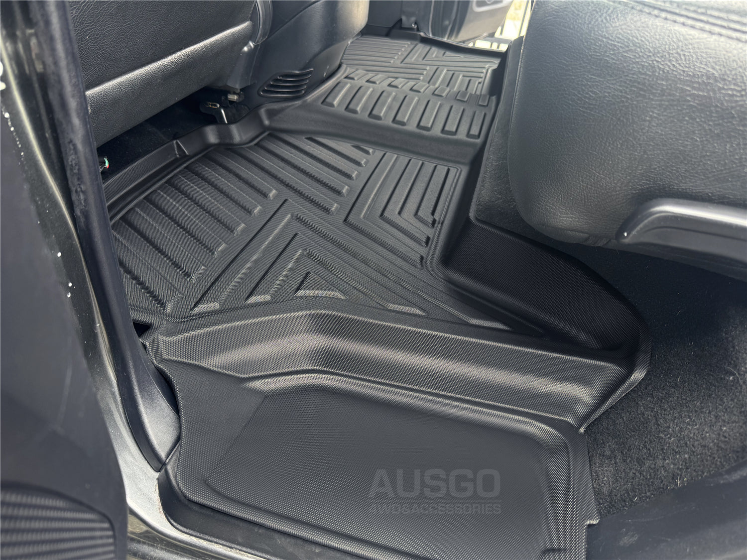 Pre-order Car Floor Mats for Mitsubishi Pajero 2000-2021