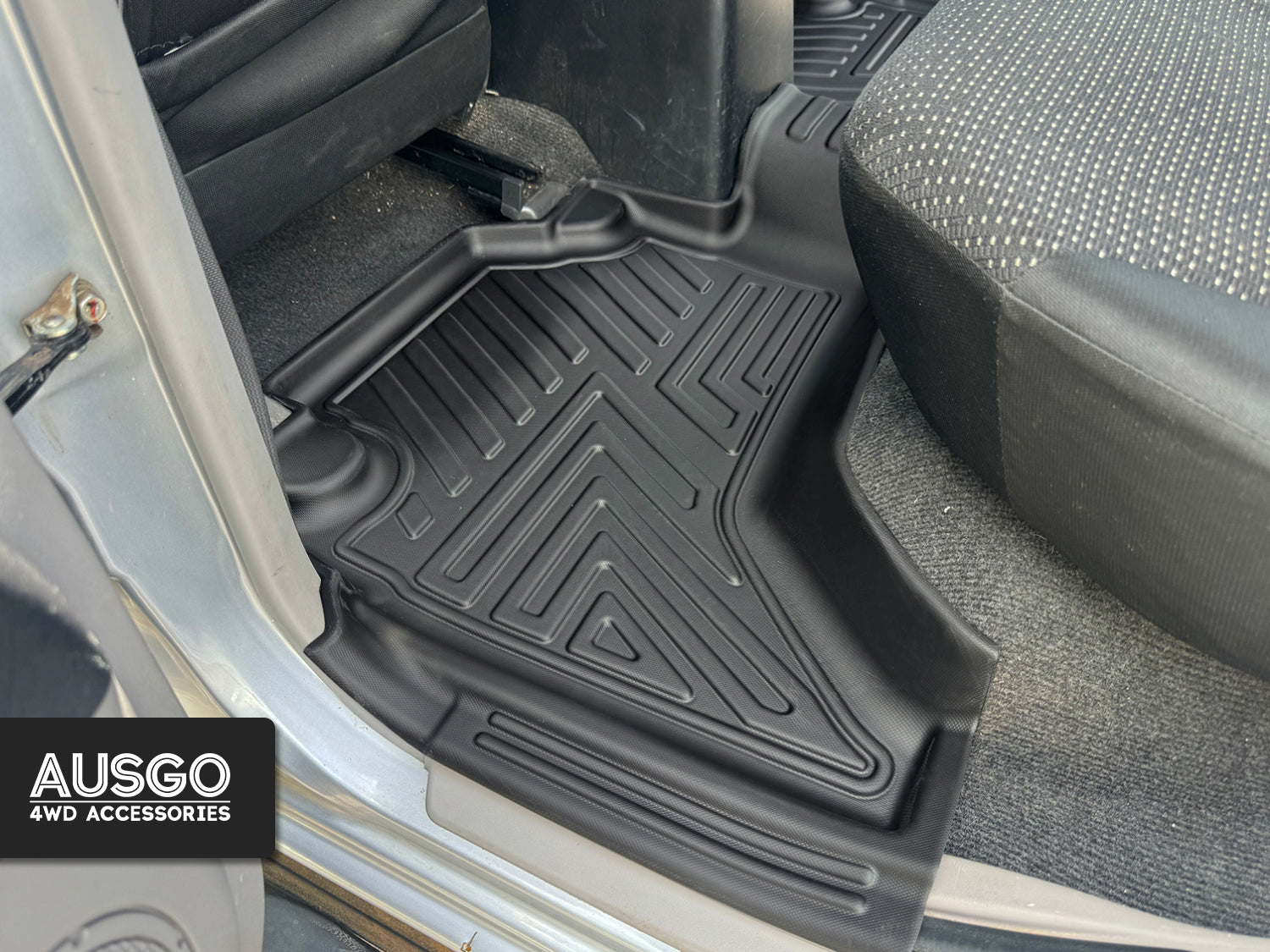 Mitsubishi Triton ML MN Series Dual Cab 2006-2015 Car Floor Mats