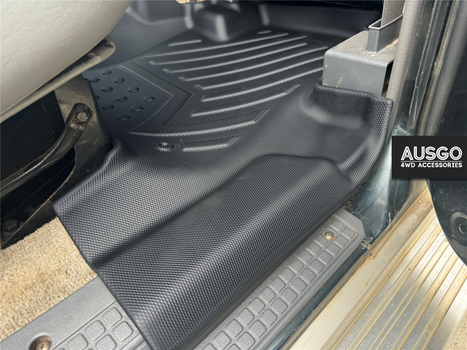 Nissan Patrol GQ Y60 1988-1997 Car Floor Mats