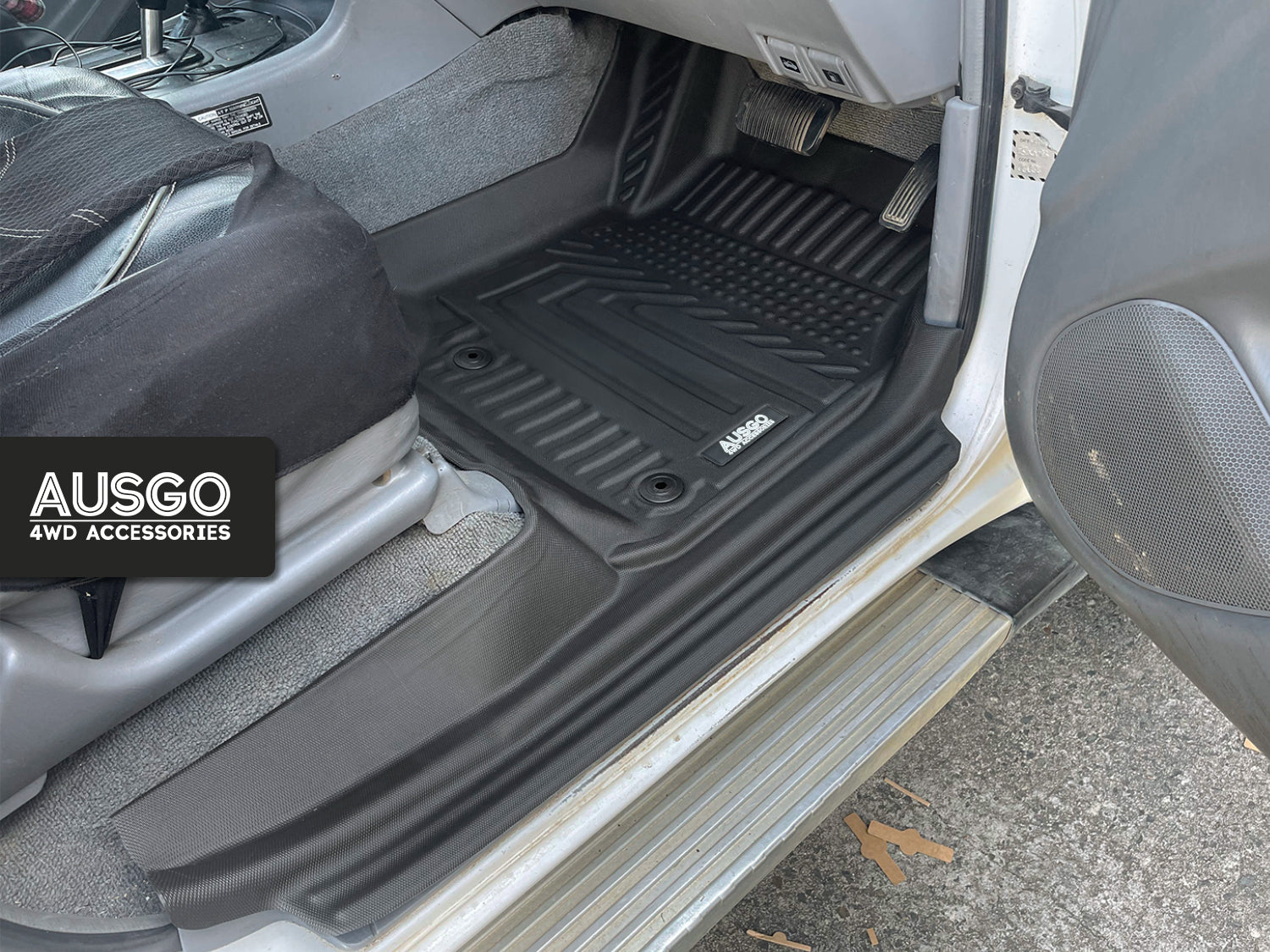 Toyota Land Cruiser 100 / 105 Series 1998-2007 Car Floor Mats