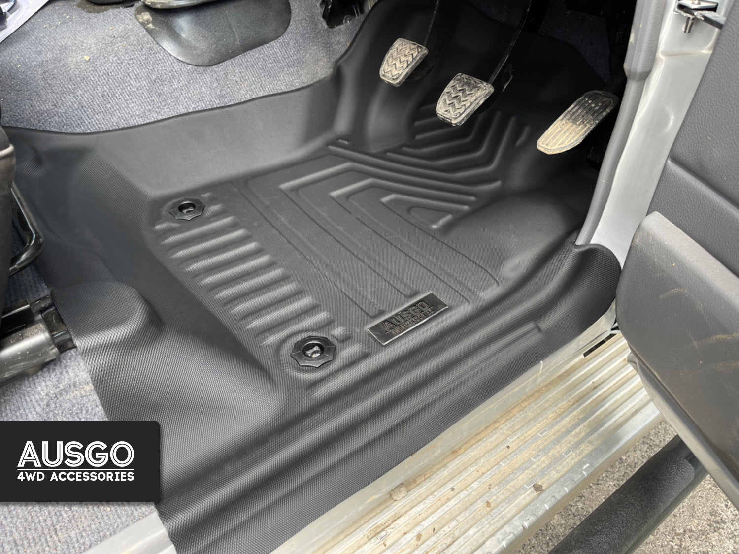 Car Floor Mats for Toyota Land Cruiser 79 Series Single Cab 2016-Onwards