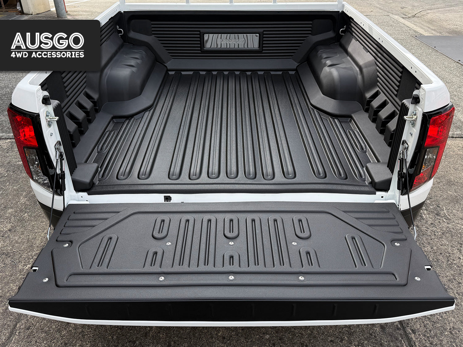 Pre-order 5-Piece Tub Liner for Toyota Hilux Dual Cab 2026-Onwards