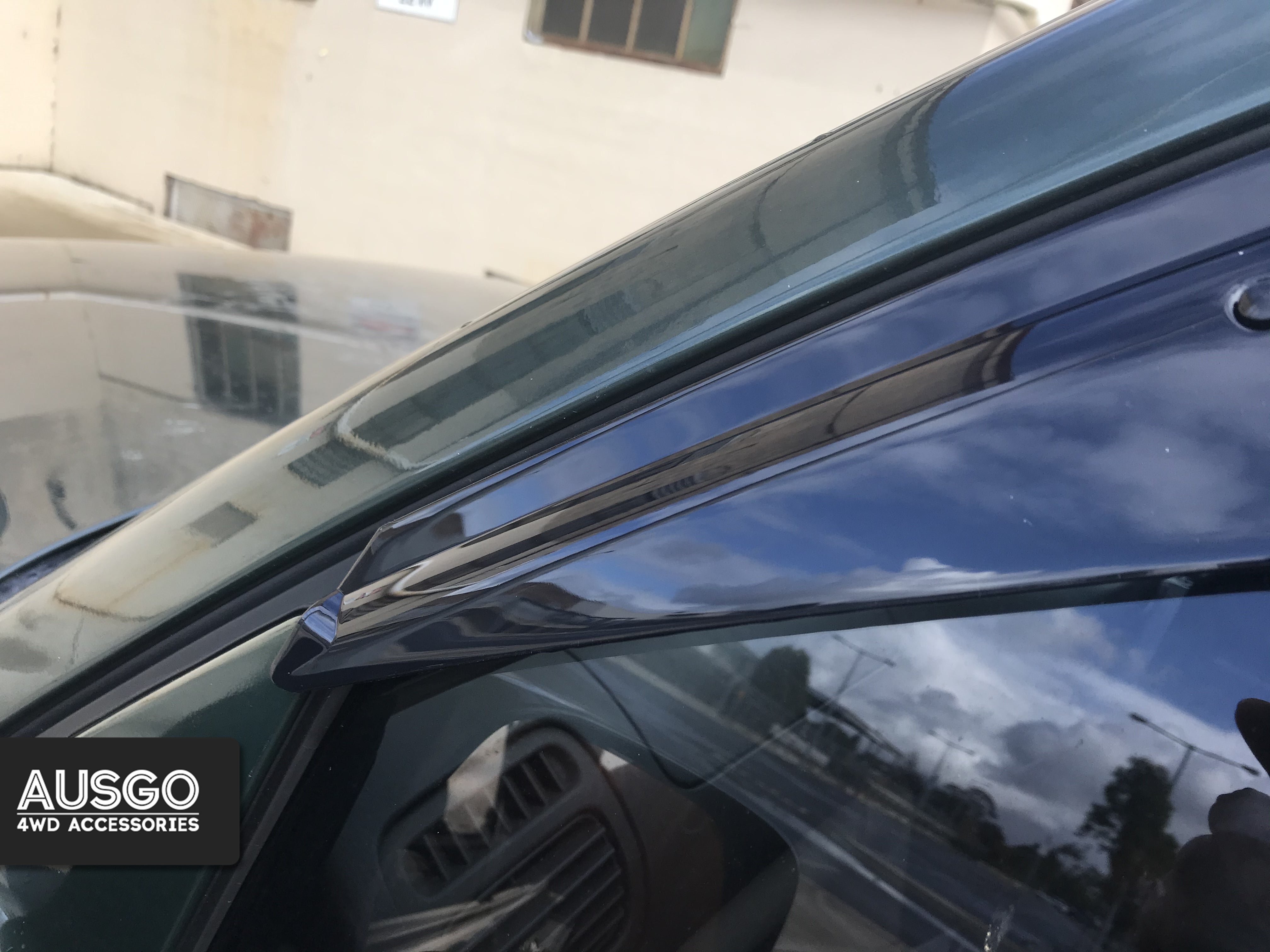 Toyota Land Cruiser 100 105 Series 1998-2007 Injection Monsoon Weather Shields