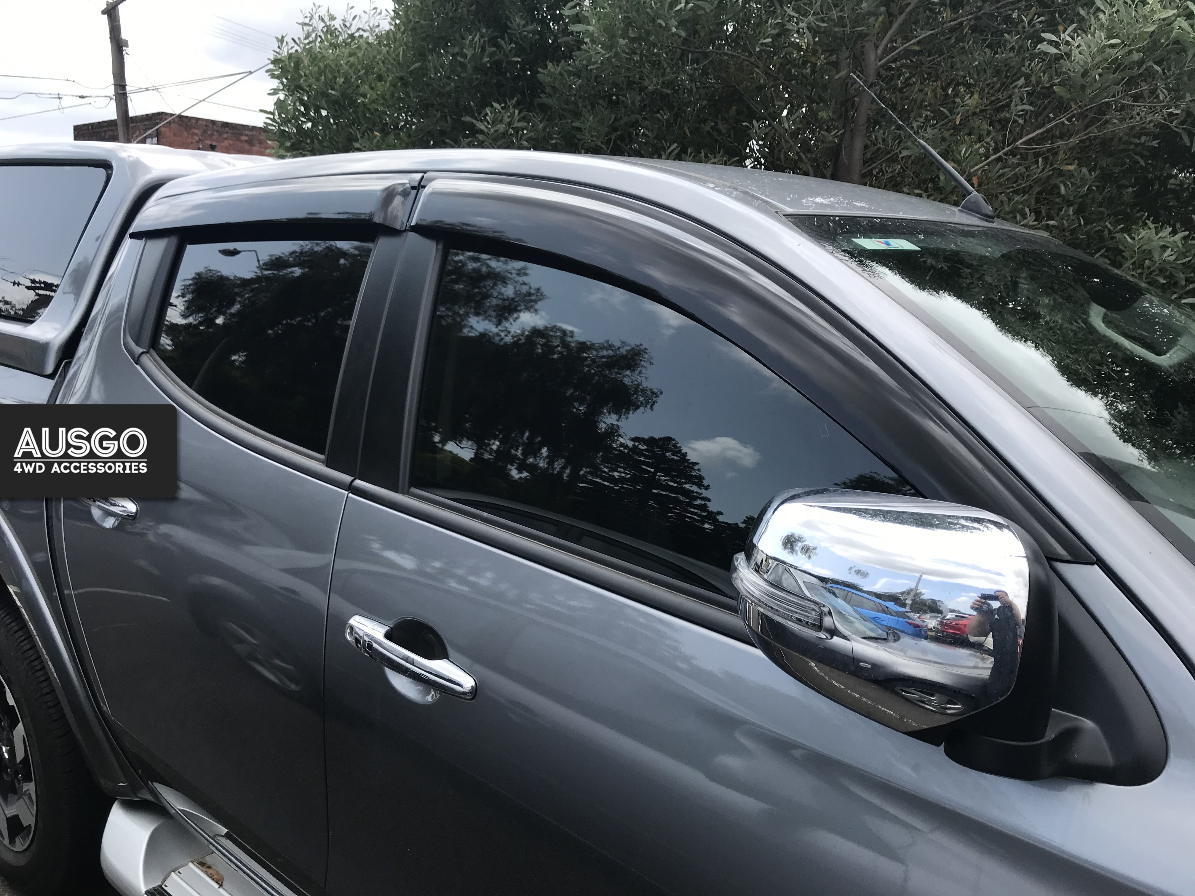 Mitsubishi Triton MQ MR Dual Cab 2015-2024 Injection Monsoon Weather Shields