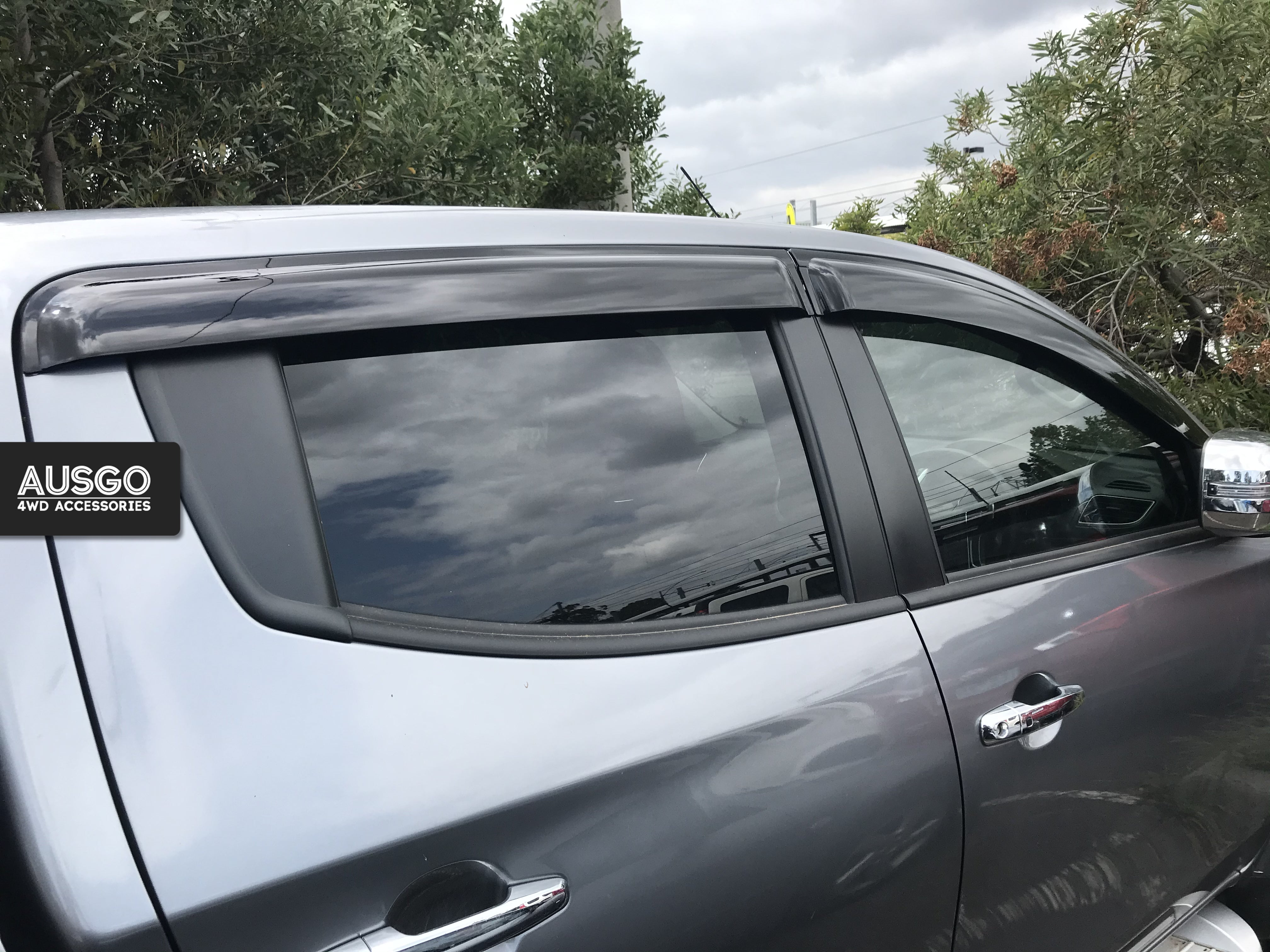 Mitsubishi Triton MQ MR Dual Cab 2015-2024 Injection Monsoon Weather Shields